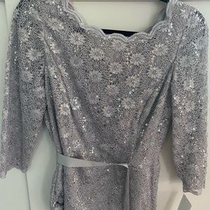 Alex evenings new with tags silver top